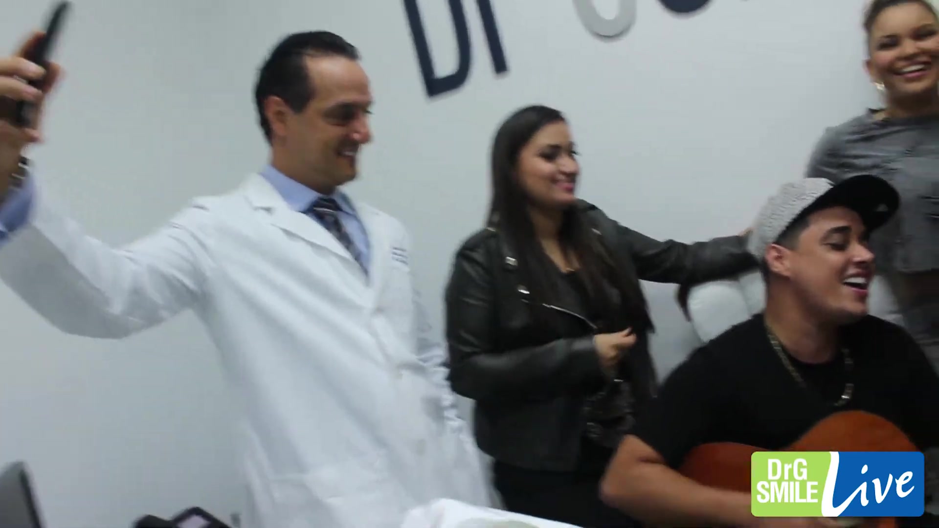 Un momento del vídeo original.