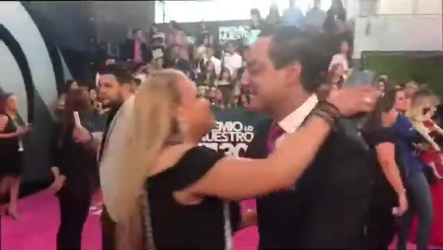 Un momento del vídeo original.