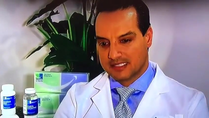 El doctor en el vídeo original.